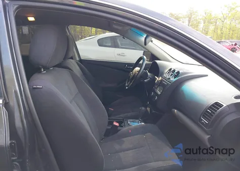 2010 Nissan Altima Base z USA, uszkodzony, nr VIN 1N4AL2AP7AC150843